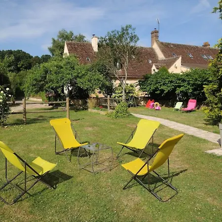 Au Bord De L'huisne بيت للعطل Saint-Germain-des-Grois