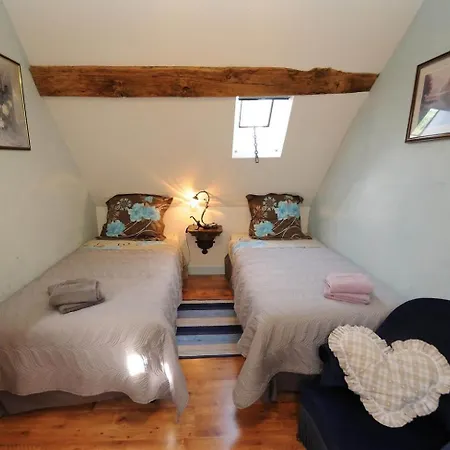 Au Bord De L'huisne Vakantiehuis Saint-Germain-des-Grois