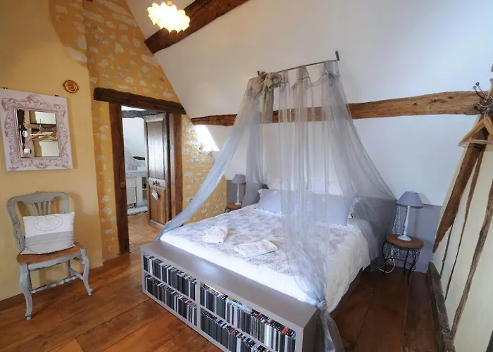 Au Bord De L'huisne بيت للعطل Saint-Germain-des-Grois