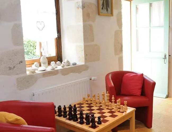 Au Bord De L'huisne *